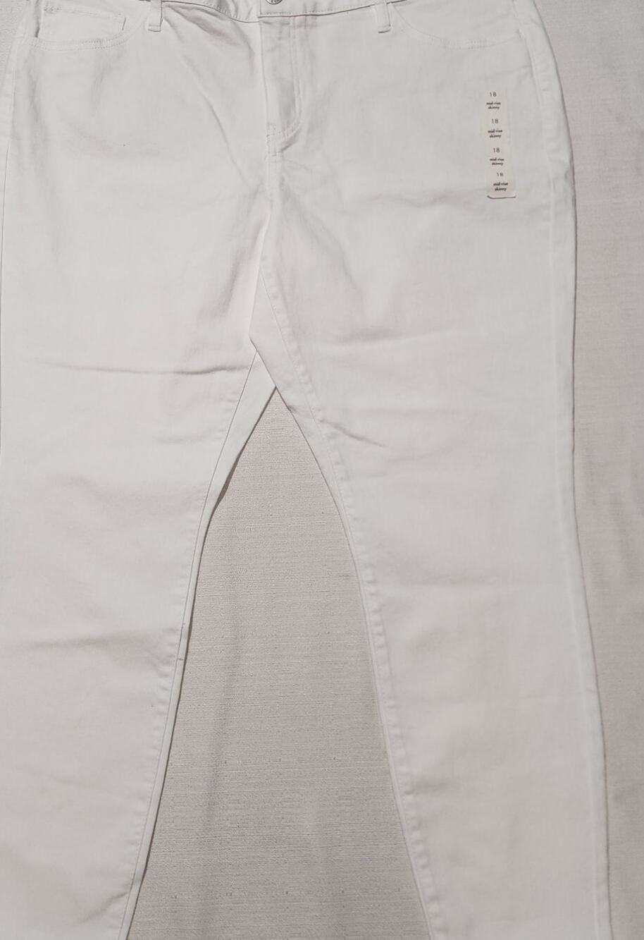 AVA & VIV Women's mid rise skinny fitted hip & thighs size 18 W40''x L40''
